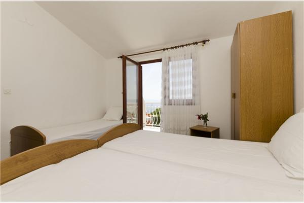 Apartment A2, for 3 persons