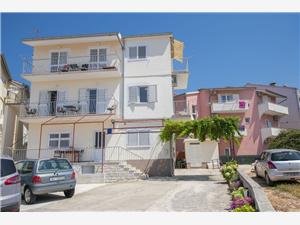 Apartment Sibenik Riviera,BookStaneFrom 185 €