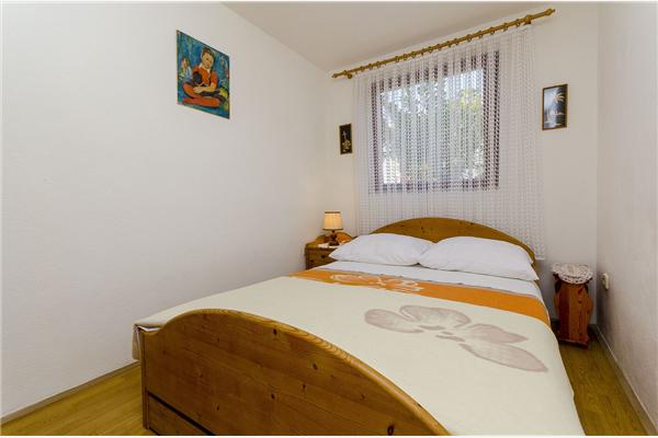 Apartment A4, for 4 persons