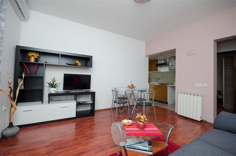 Apartment A2, for 4 persons