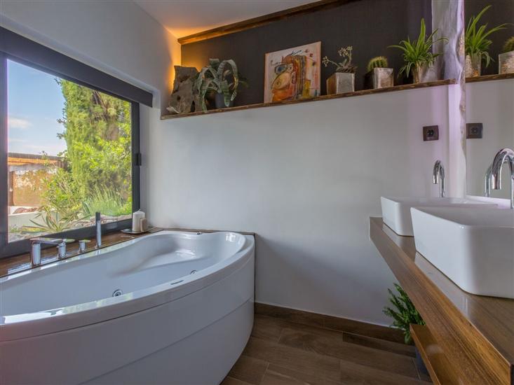 House K1, for 4 persons