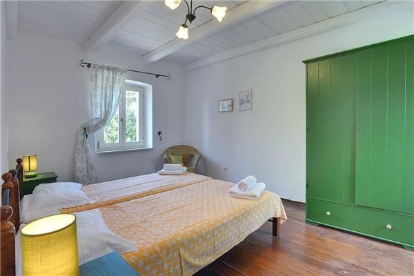 House K1, for 8 persons