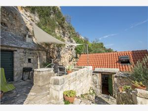 Steinhaus Riviera von Split und Trogir,BuchenCottageAb 130 €