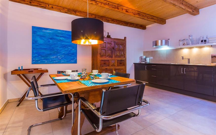 House K1, for 11 persons