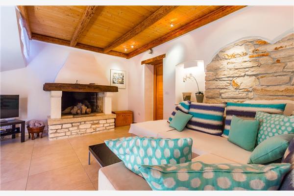 House K1, for 11 persons