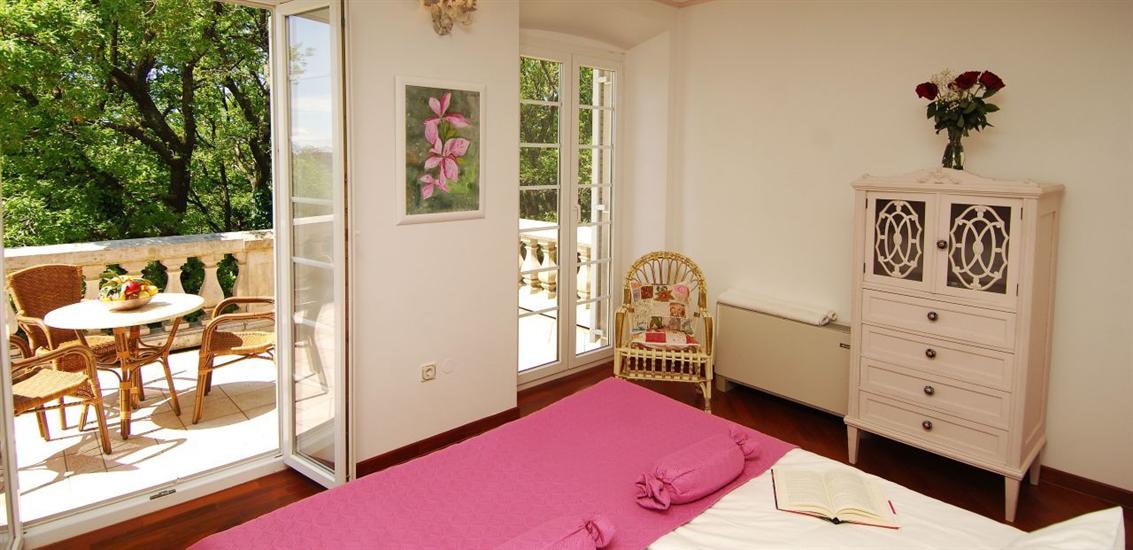 House K1, for 8 persons