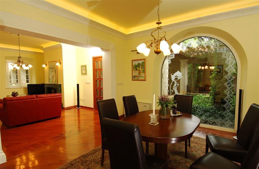 House K1, for 8 persons