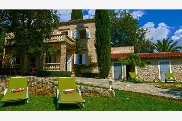 House K1, for 8 persons