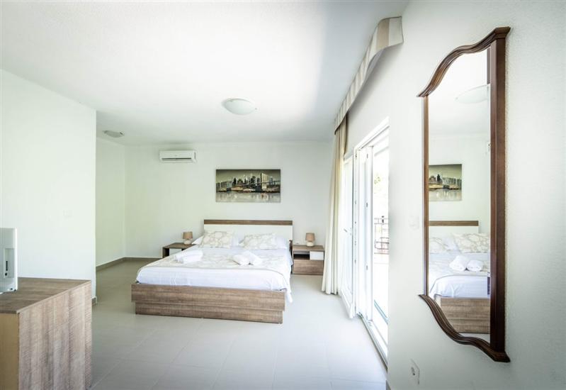 House K1, for 10 persons