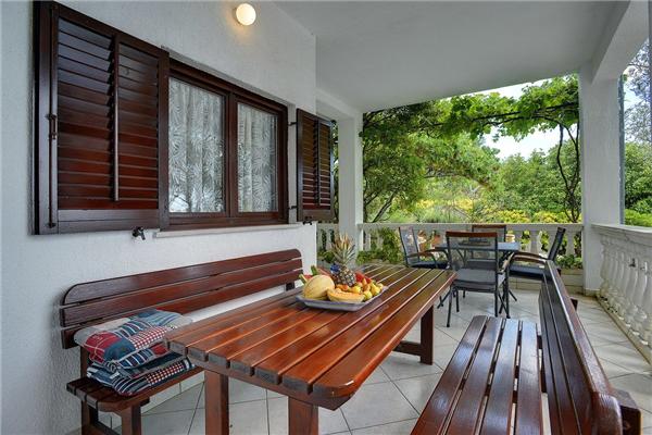 House K1, for 16 persons