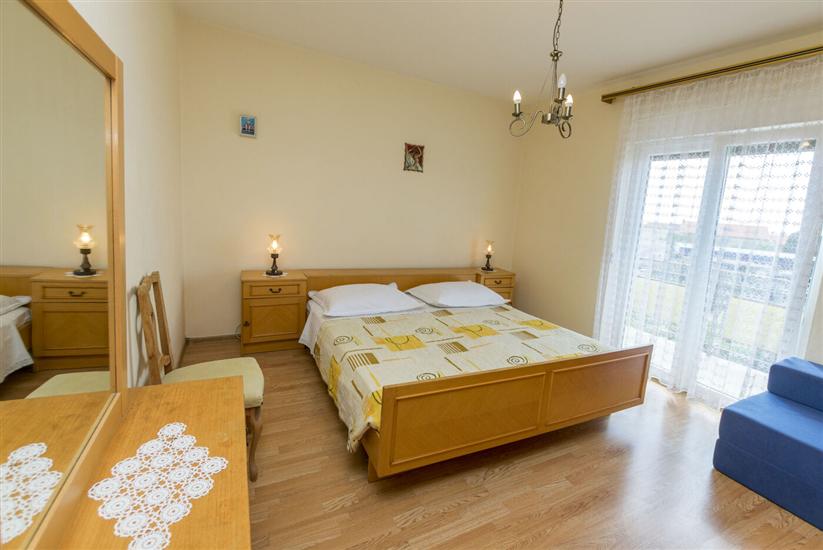 Apartment A1, for 6 persons