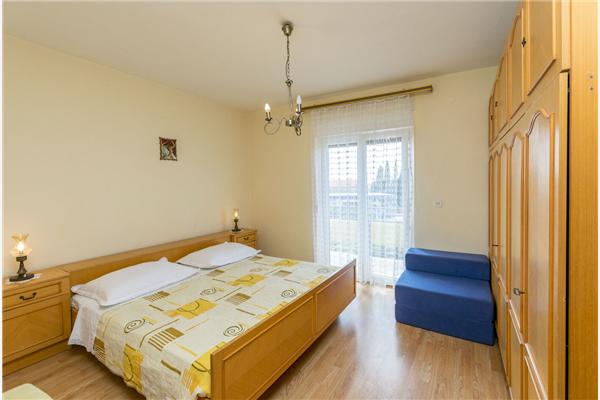 Apartment A1, for 6 persons