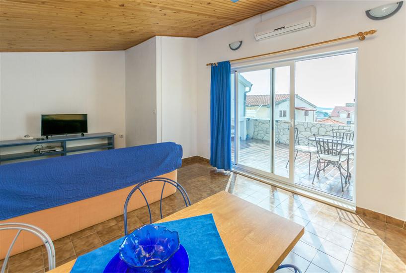 Apartment A2, for 4 persons