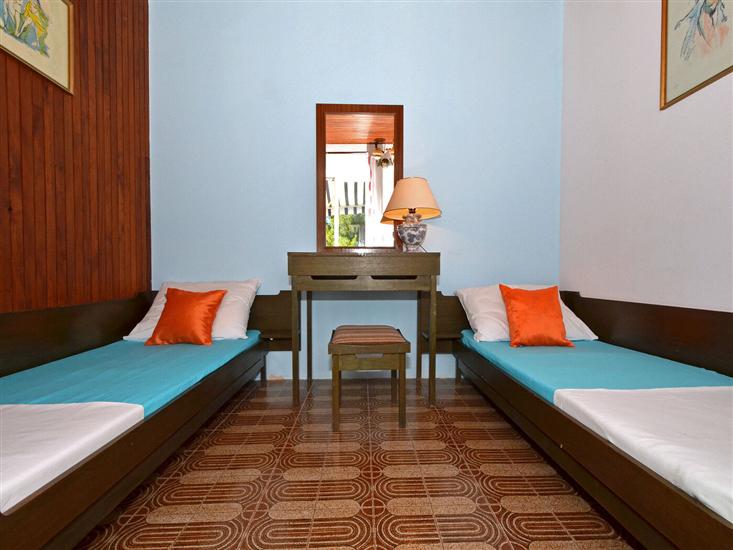 Apartment A4, for 5 persons