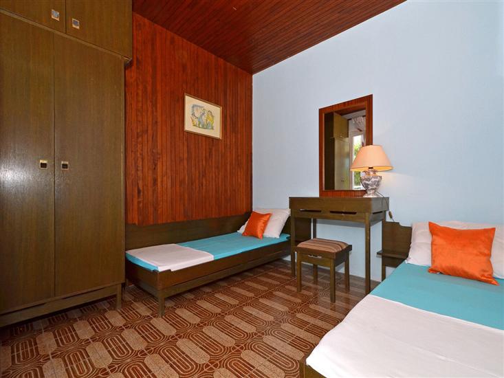 Apartment A4, for 5 persons