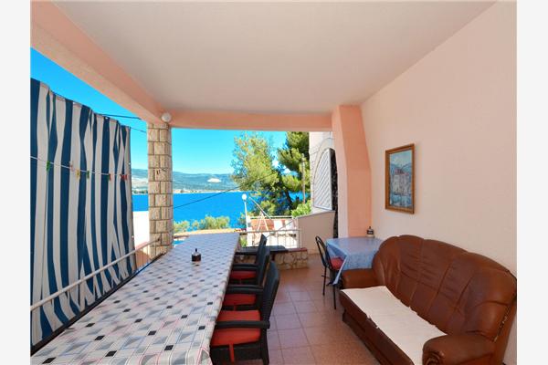 Apartment A2, for 3 persons