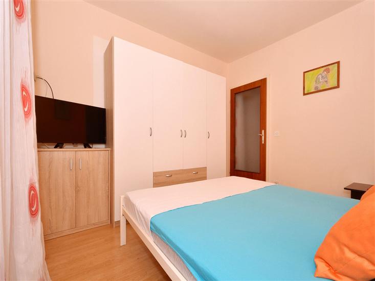 Apartment A2, for 3 persons