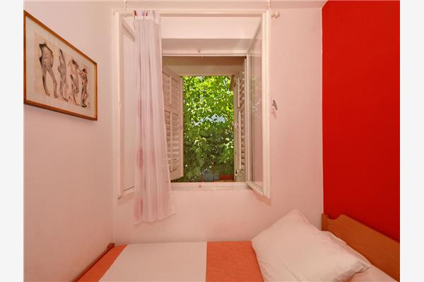 Apartment A4, for 5 persons