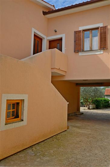 Apartments Josip