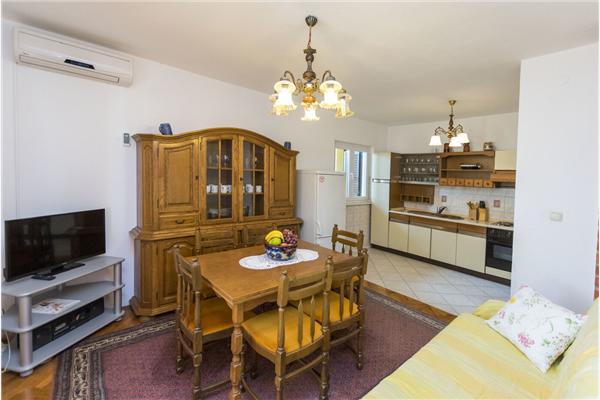 Apartment A1, for 4 persons