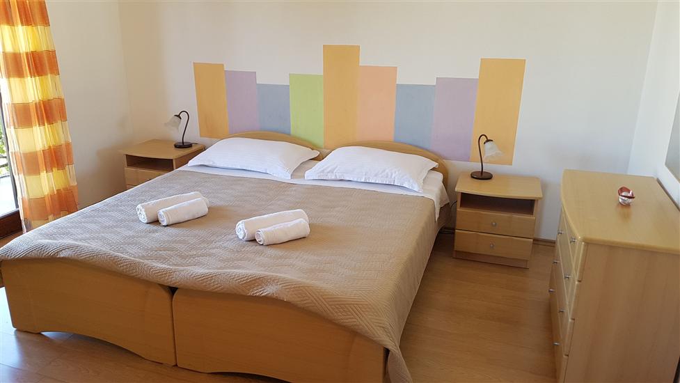 Apartment A1, for 3 persons