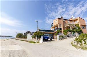 Apartman - Rogoznica