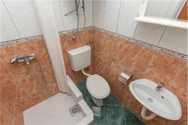 Apartment A4, for 3 persons