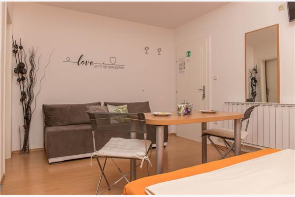Apartment A2, for 2 persons