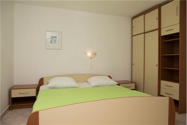 Apartment A5, for 4 persons