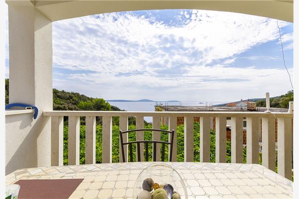 Apartment A2, for 3 persons