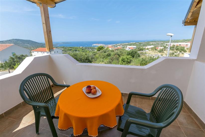 Apartment A2, for 3 persons