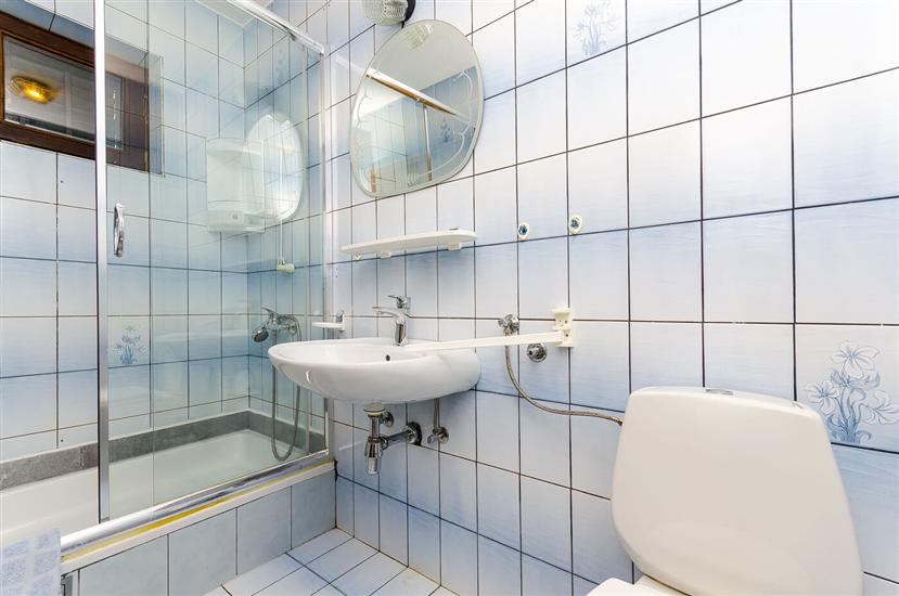 Apartment A1, for 3 persons