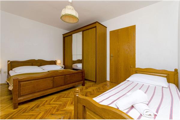 Apartment A1, for 3 persons