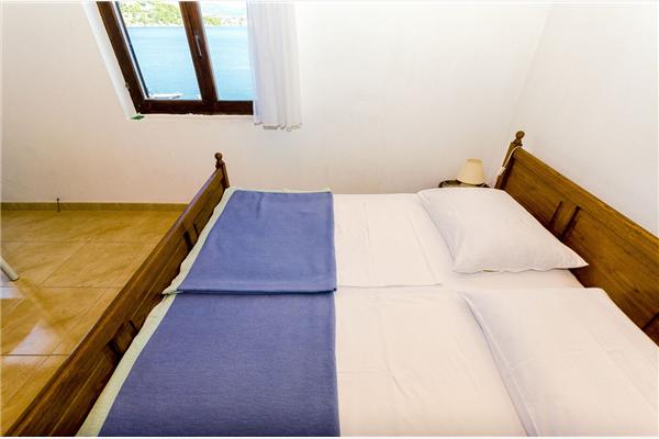 Apartment A2, for 3 persons