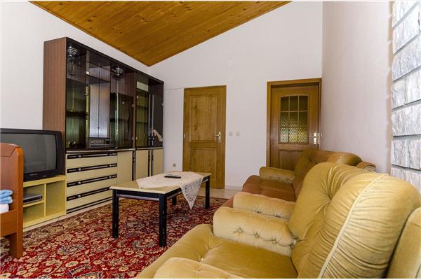 Apartment A3, for 5 persons