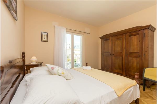 Apartment A5, for 5 persons