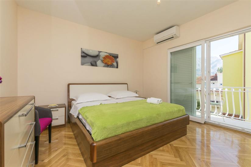 Apartment A5, for 5 persons