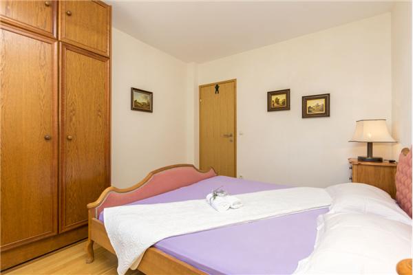 Apartment A2, for 4 persons