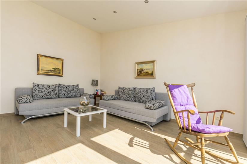 Apartment A2, for 4 persons