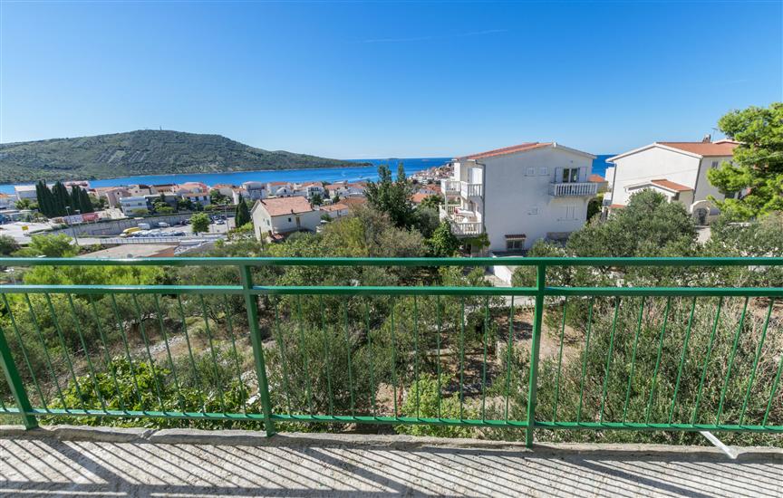 Apartment A3, for 6 persons