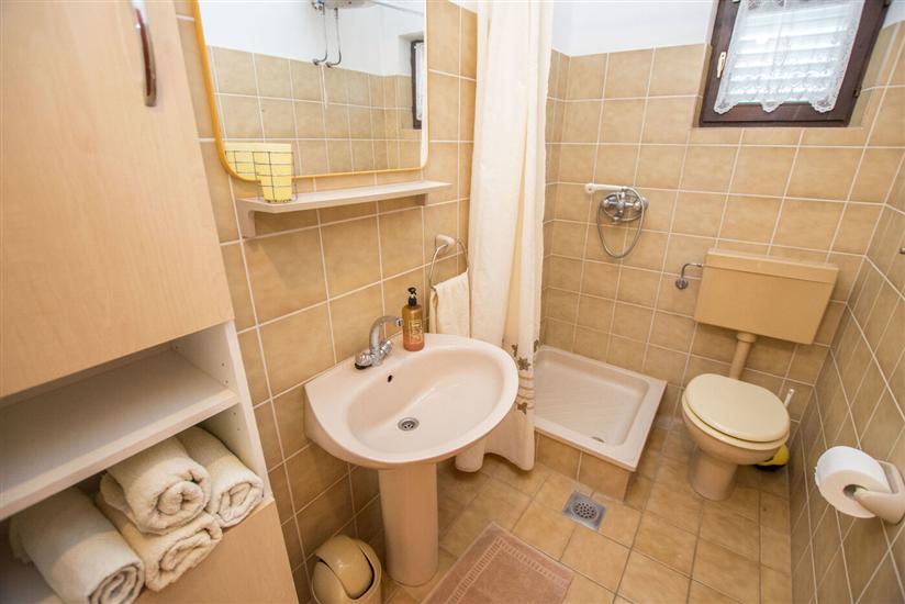 Room S2, for 2 persons