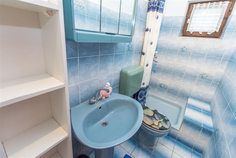 Room S4, for 2 persons