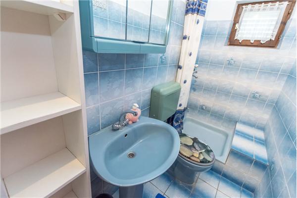 Room S4, for 2 persons