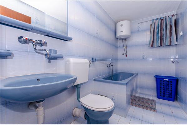 Apartment A2, for 4 persons