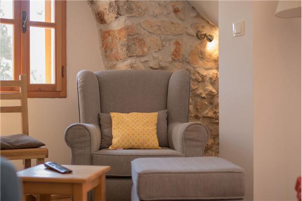 House A1, for 14 persons