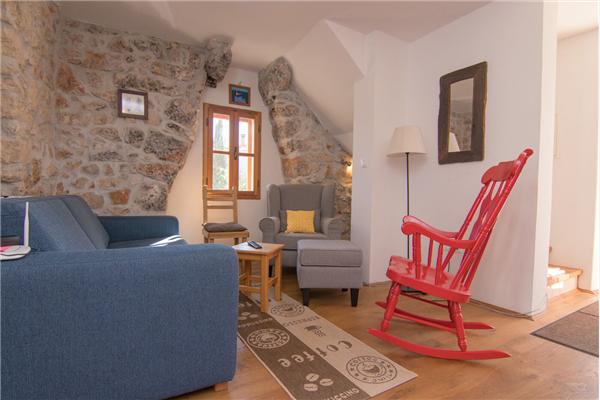 House A1, for 14 persons