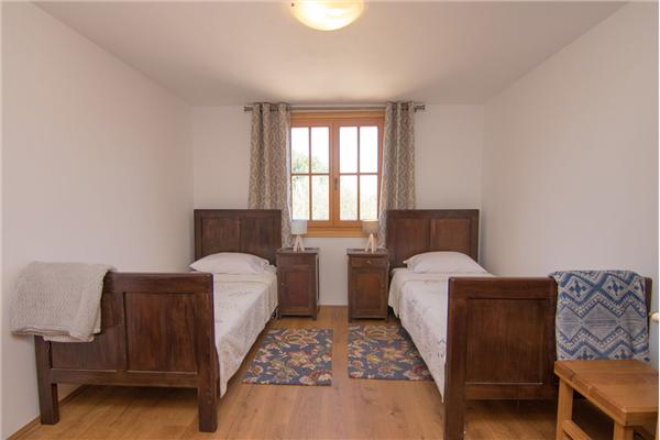 House A1, for 14 persons