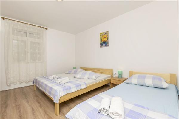 Apartment A2, for 4 persons