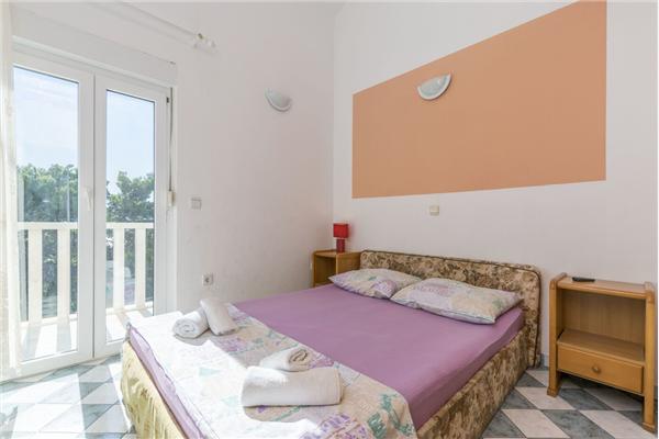 Apartment A6, for 3 persons