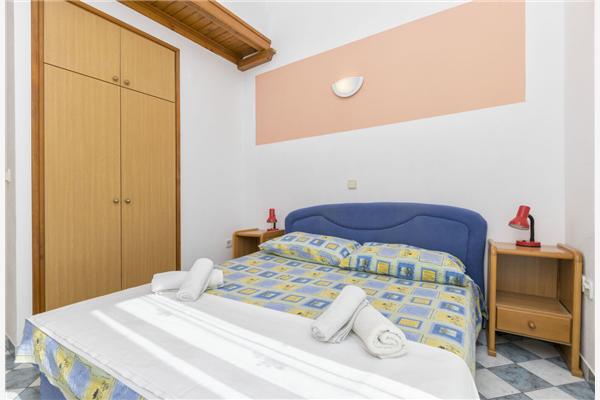 Apartment A8, for 3 persons